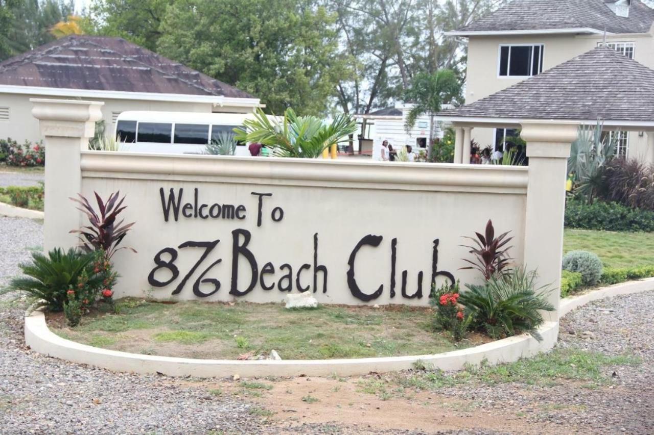 Reddie Vacation Homes Windsor  エクステリア 写真