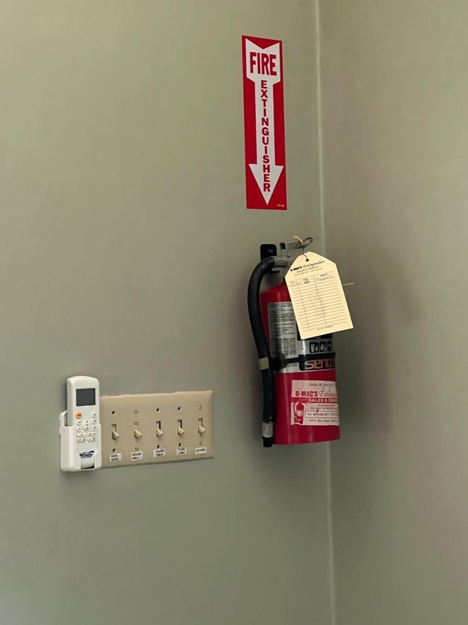 Reddie Vacation Homes Windsor  エクステリア 写真